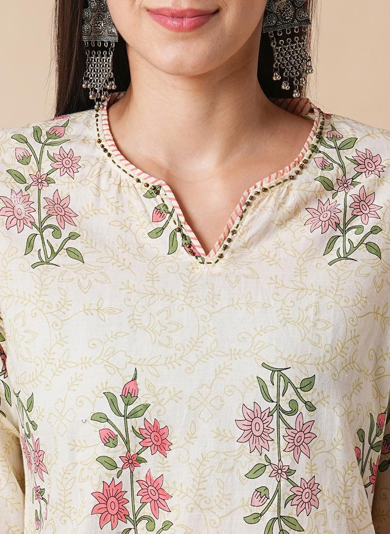 جلو باص طقم كورتا بالازو نسائي بطبعات زهور من جلوبس - Image 5